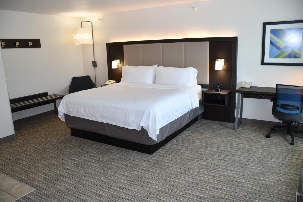 Holiday Inn Express Hotel & Suites Evanston By Ihg Kamer foto