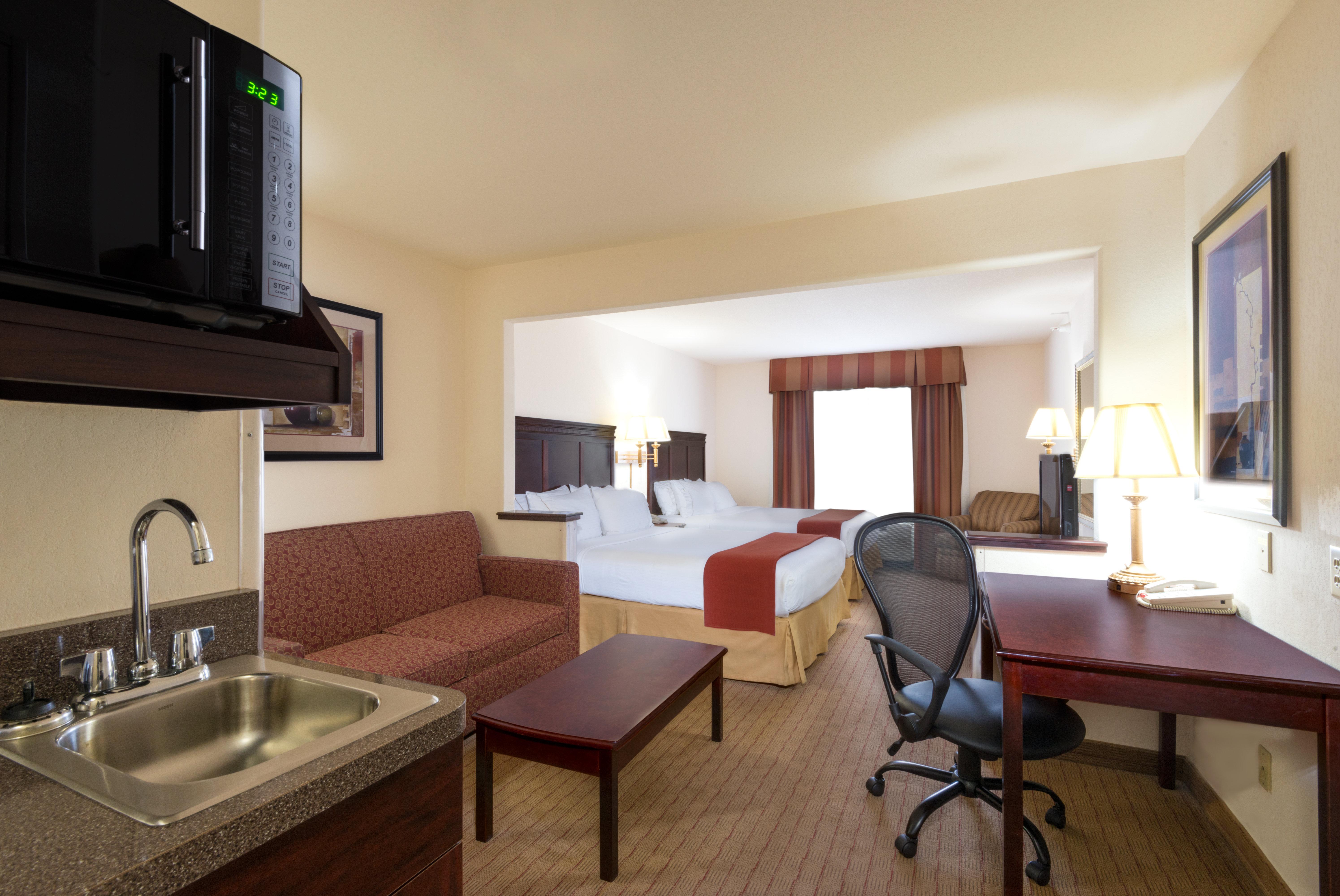 Holiday Inn Express Hotel & Suites Evanston By Ihg Buitenkant foto