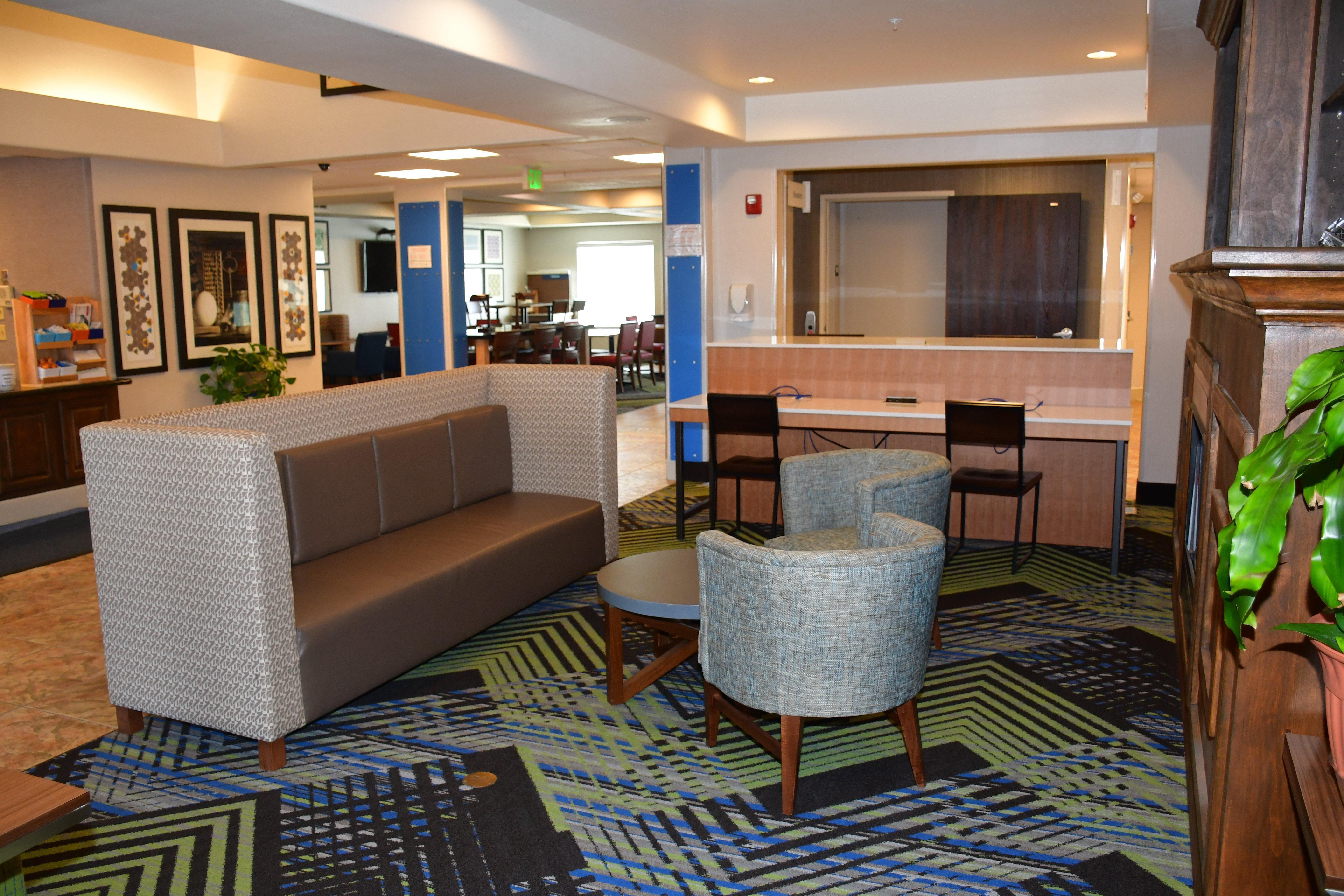 Holiday Inn Express Hotel & Suites Evanston By Ihg Buitenkant foto