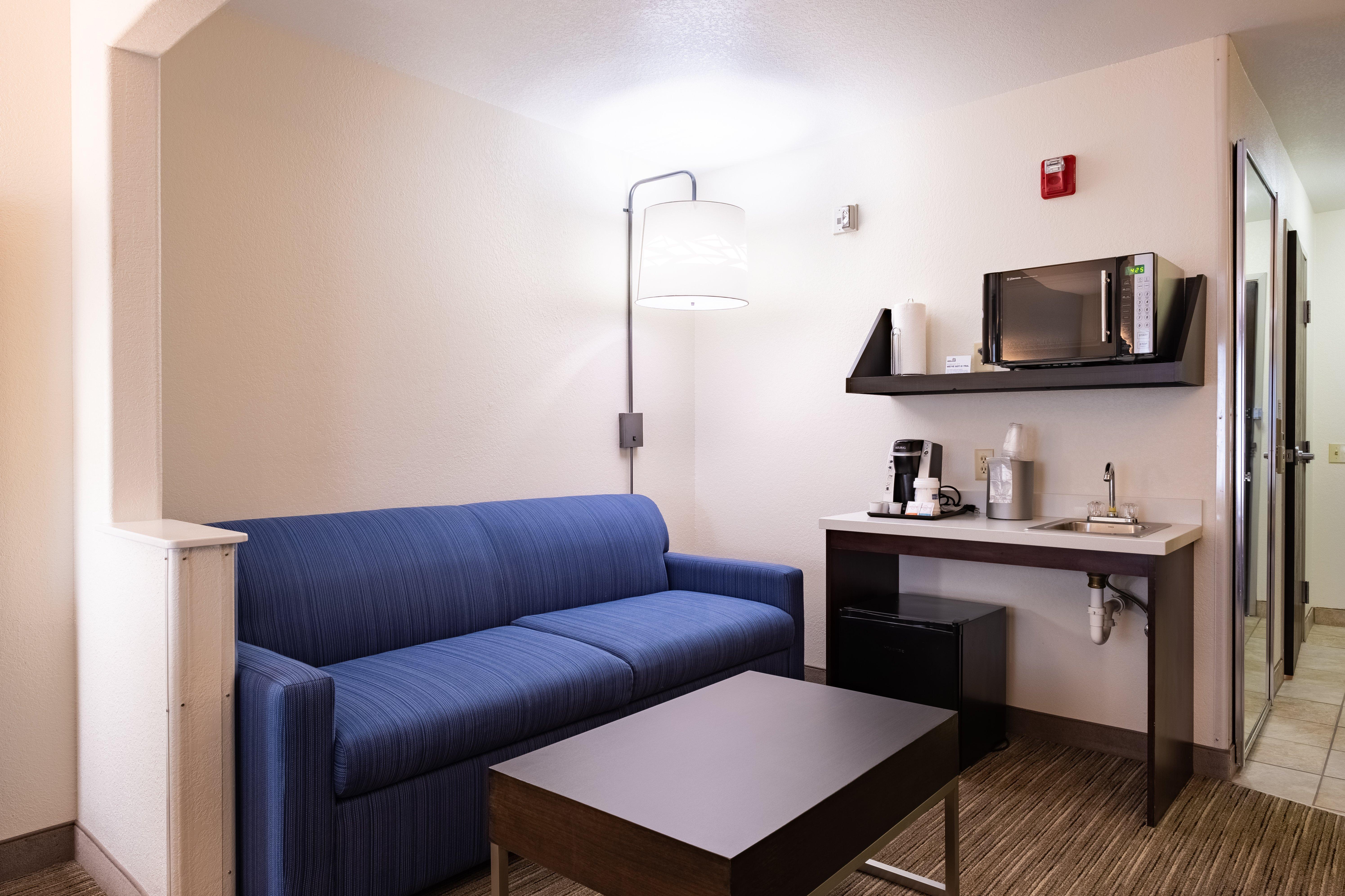 Holiday Inn Express Hotel & Suites Evanston By Ihg Buitenkant foto